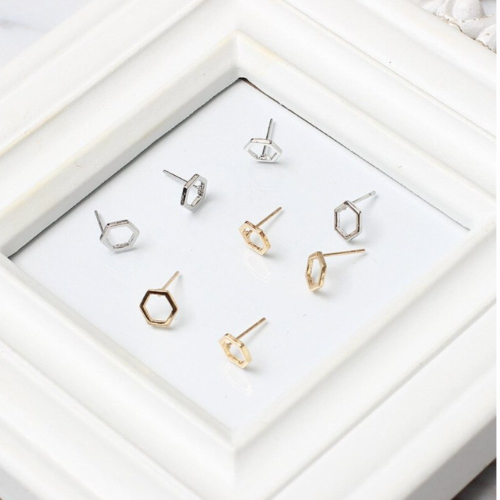 "6 Points" Minimalist Hexagon Simple Stud Earrings - Picture 7 of 7